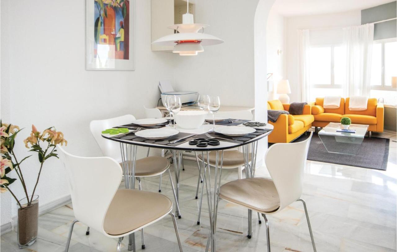 Apartamento 2 Bedroom Amazing In Calahonda