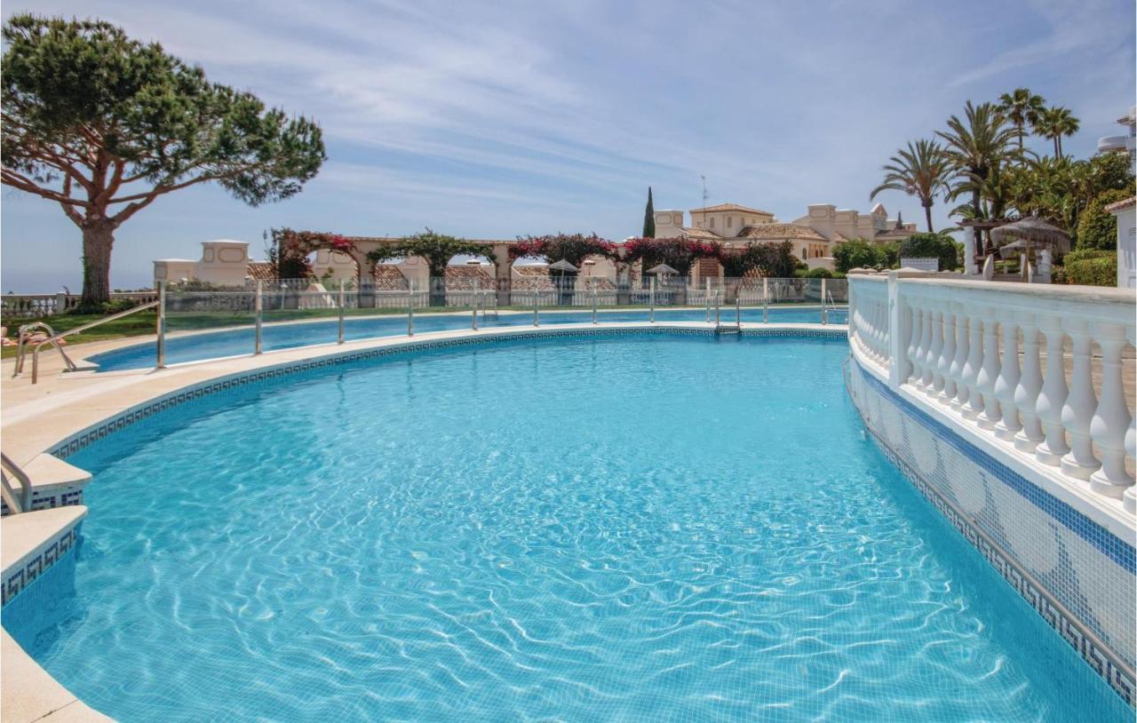 2 Bedroom Amazing In Calahonda *